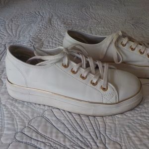 SuperDry White Sneakers With Gold Trim